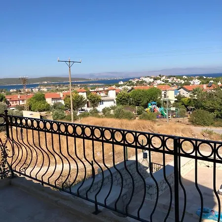 Villa Alacati yalida özel havuzlu villa Çeşme